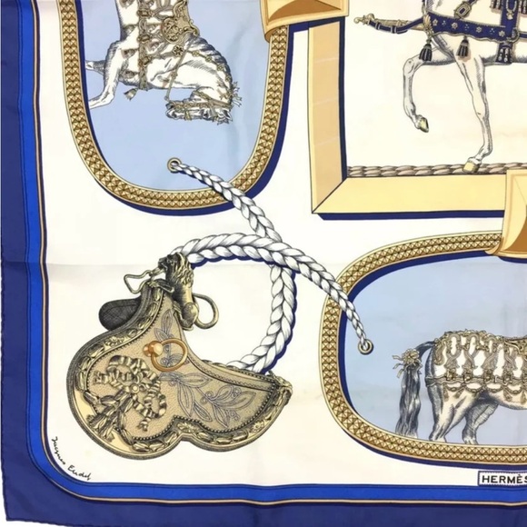 Hermes ‘ Grands Apparats Gorgeous blue, white, and gold square silk scarf 90 cm - Picture 3 of 15